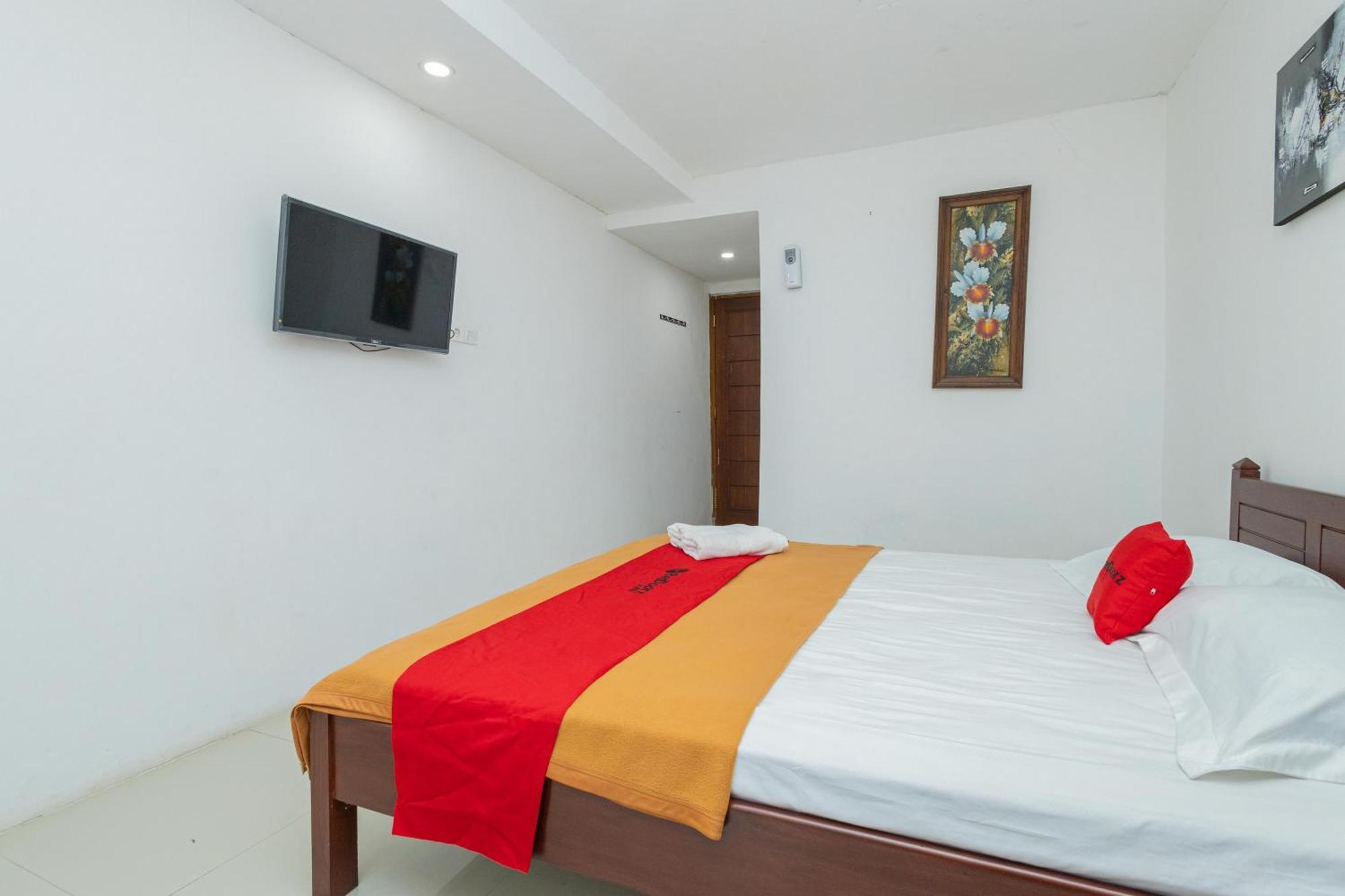 Reddoorz Syariah At Wisma Djokorio Poncokusumo 말랑 외부 사진